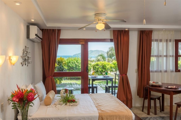 Hotel BEST WESTERN TAMARINDO VISTA VILLAS